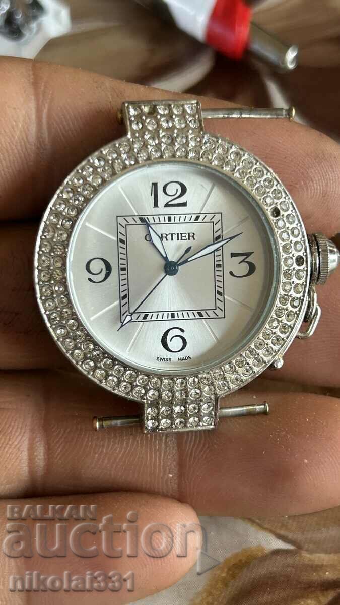 Дамски часовник Cartier работещ!!!