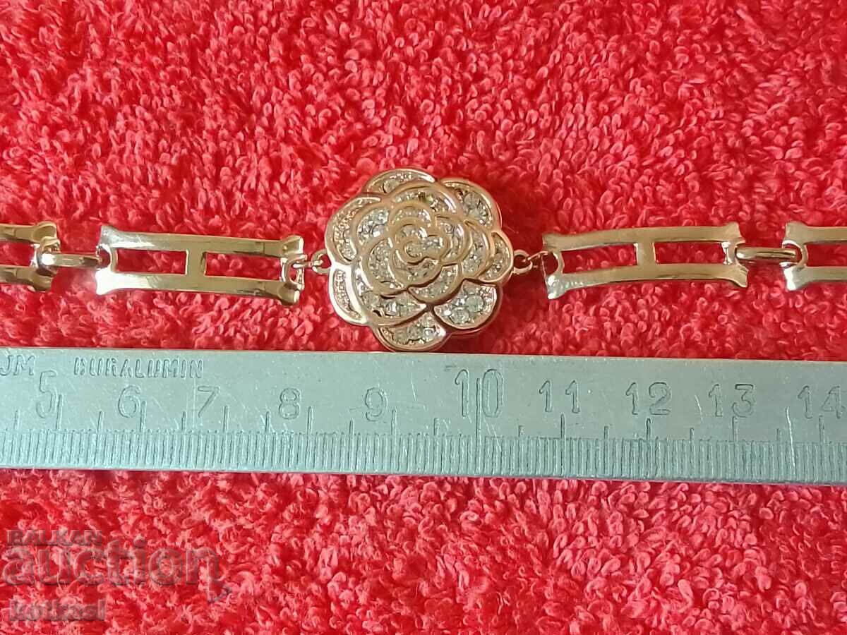 Delivery of A very beautiful bracelet Delivery of A very beautiful bracelet