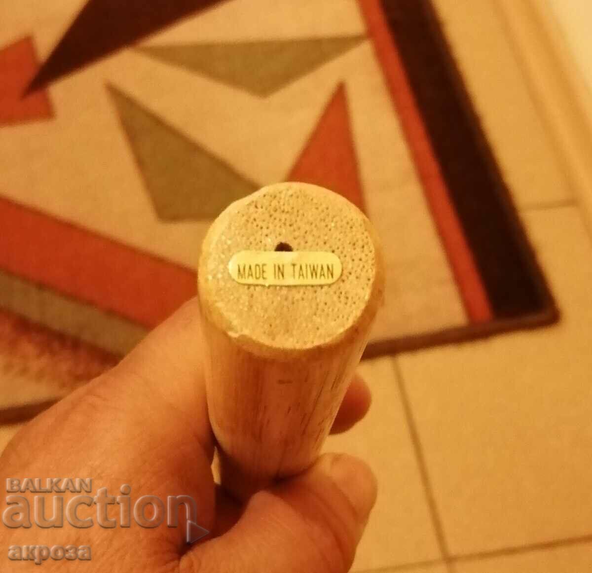 Eskrima stick cu preț 18.00 BGN | € 9.20 Eskrima stick cu preț 18.00 BGN | € 9.20