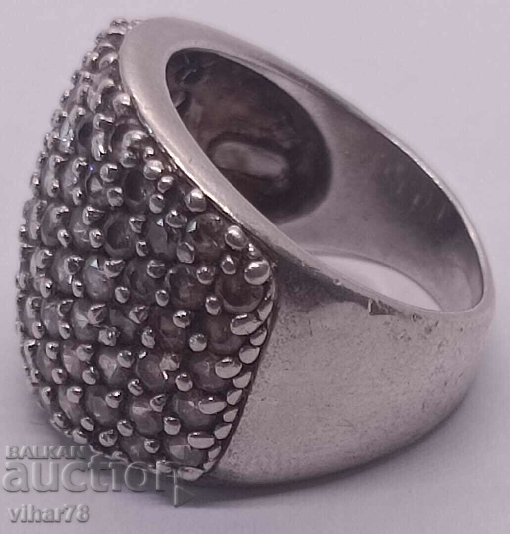 Licitație Inel de argint pentru femei