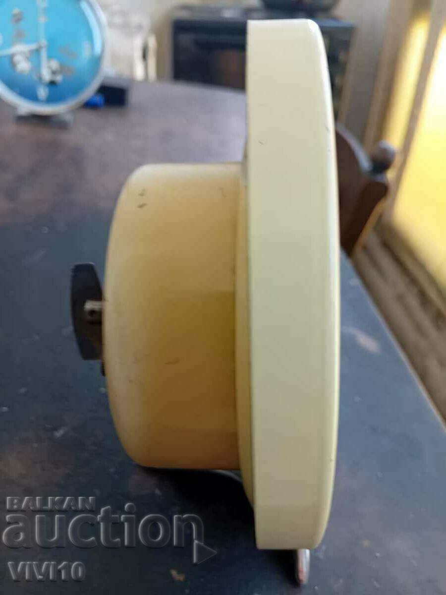 Licitație Ceas deşteptător chinezesc. Animaţie Licitație Ceas deşteptător chinezesc. Animaţie