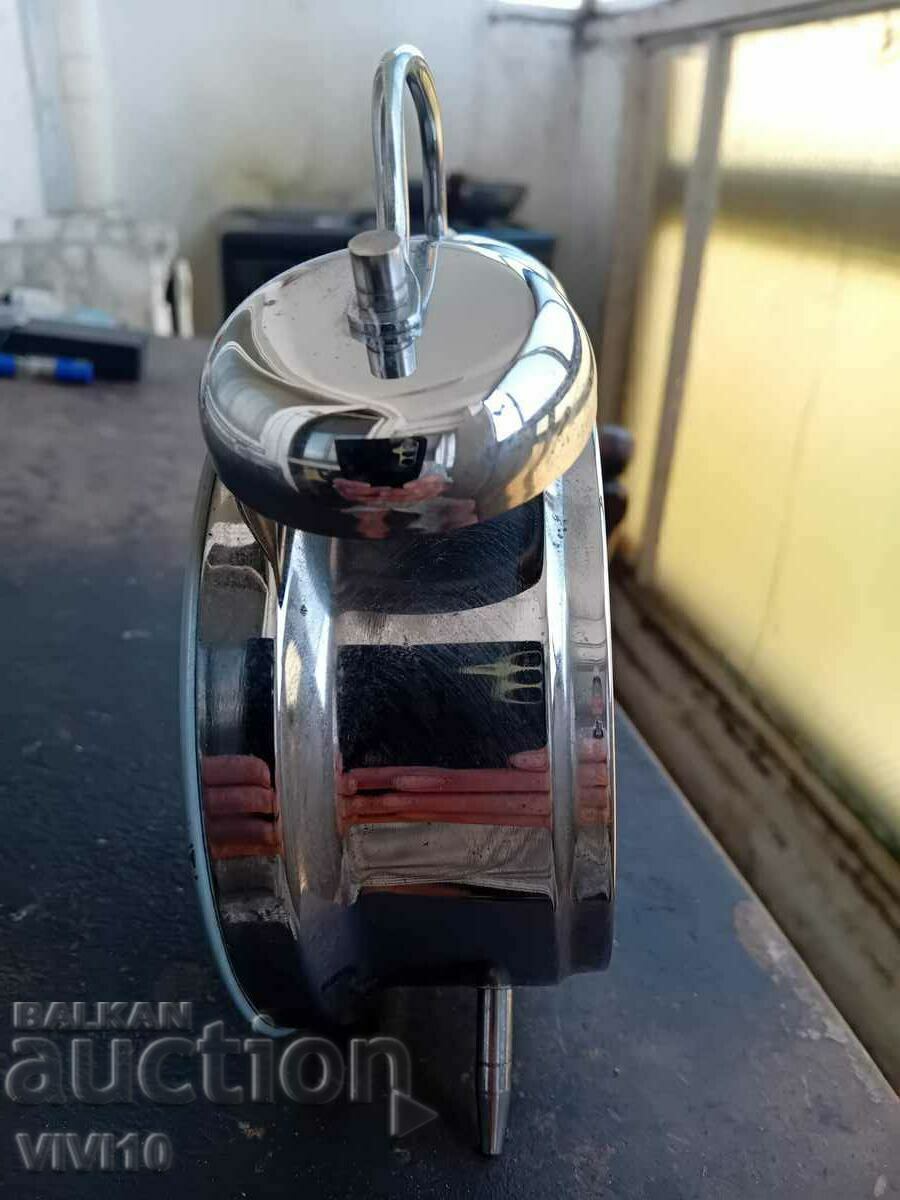 Δημοπρασία Κινεζικό ξυπνητήρι. Κινουμένων σχεδίων