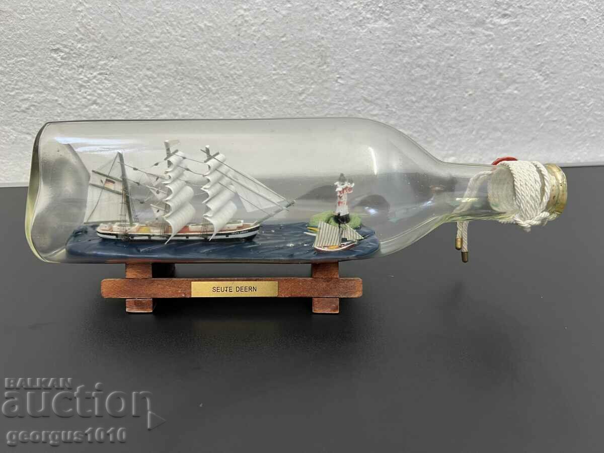 Ship in a Bottle #5478