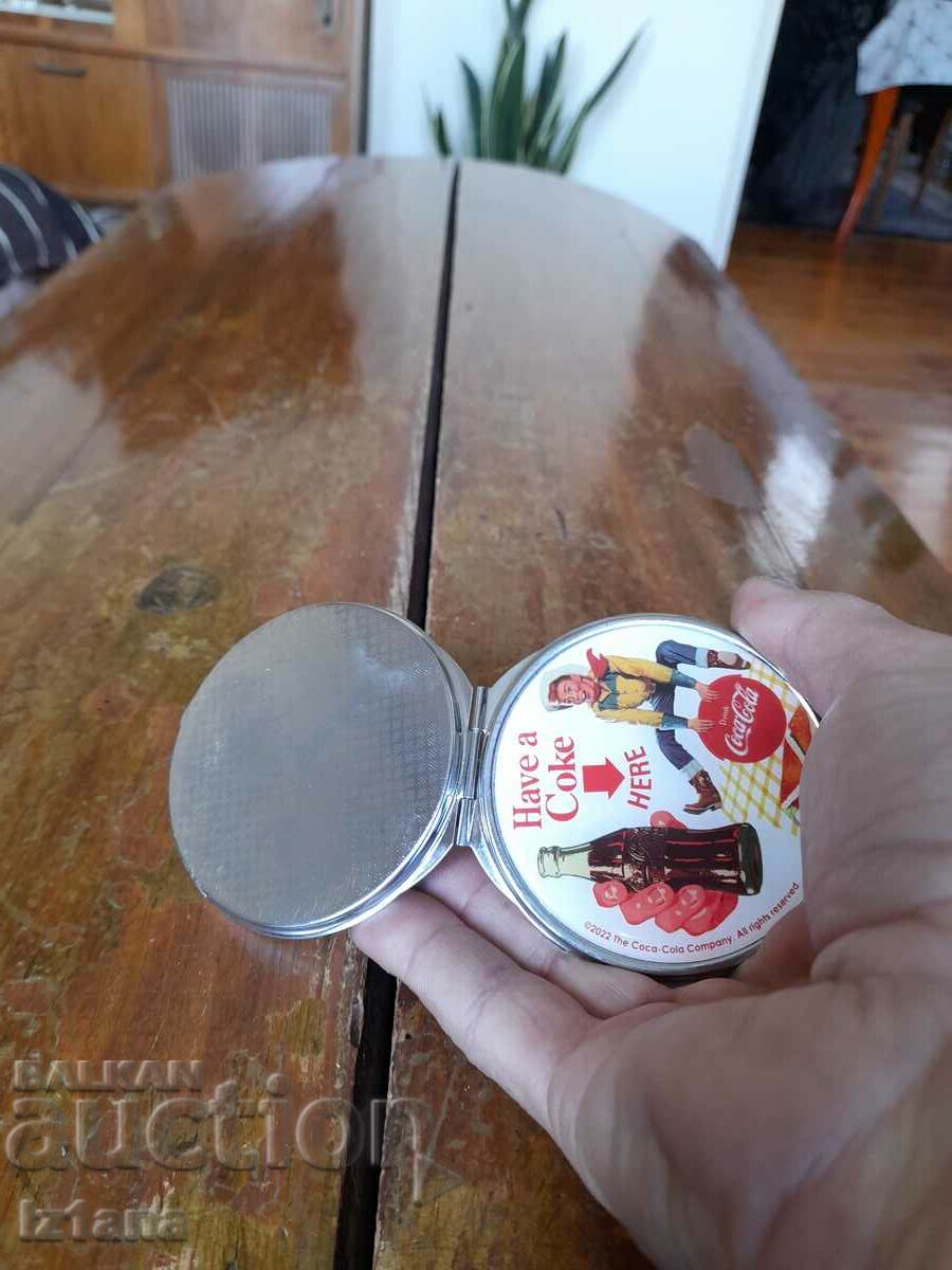 Oglindă veche, oglindă Coca Cola, Coca Cola - 6