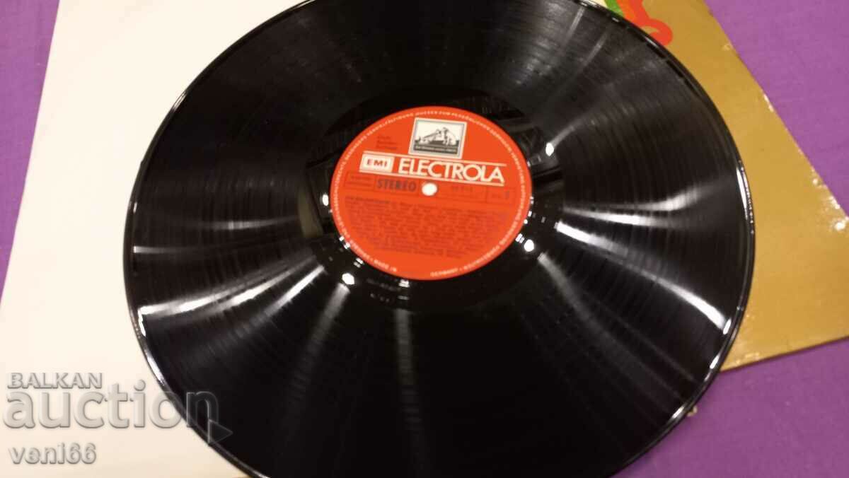 Gramophone record - Ein Walzetraum with price 4.00 BGN | € 2.05 Gramophone record - Ein Walzetraum with price 4.00 BGN | € 2.05