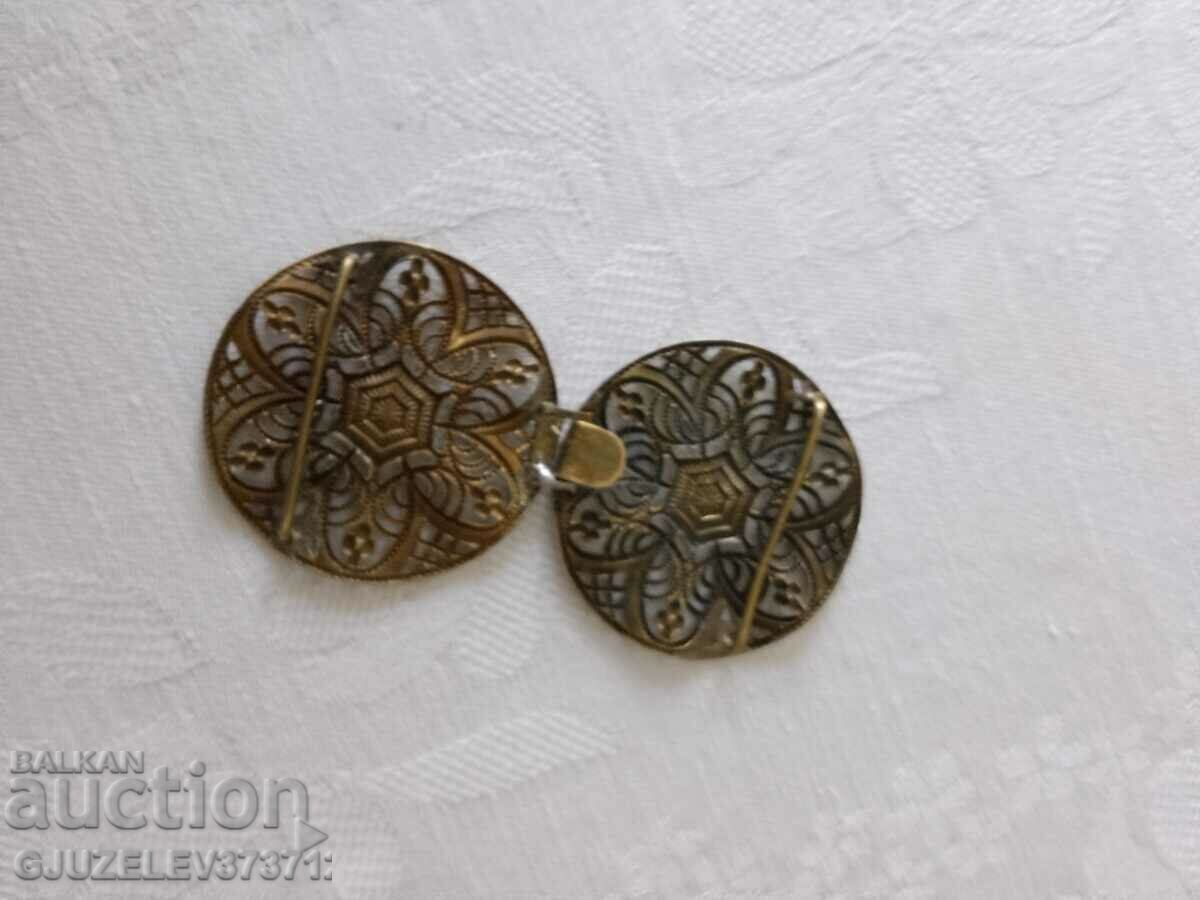 Малка пафта бронз с цена 45.00 лв. | € 23.01 Малка пафта бронз с цена 45.00 лв. | € 23.01