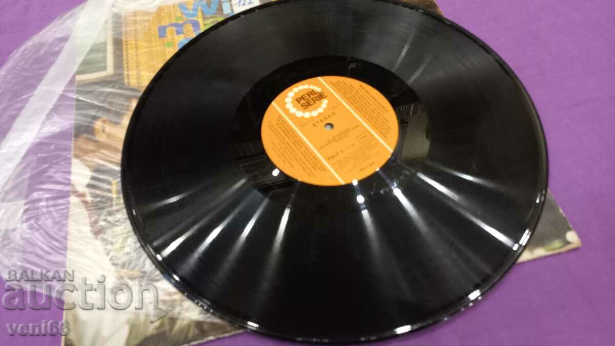 Gramophone record - Wir Machen durch with price 4.00 BGN | € 2.05 Gramophone record - Wir Machen durch with price 4.00 BGN | € 2.05