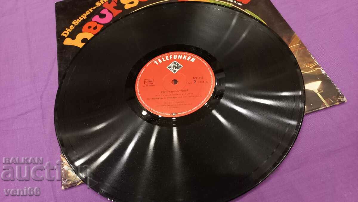 Gramophone record - Haute gehts rund with price 4.00 BGN | € 2.05 Gramophone record - Haute gehts rund with price 4.00 BGN | € 2.05