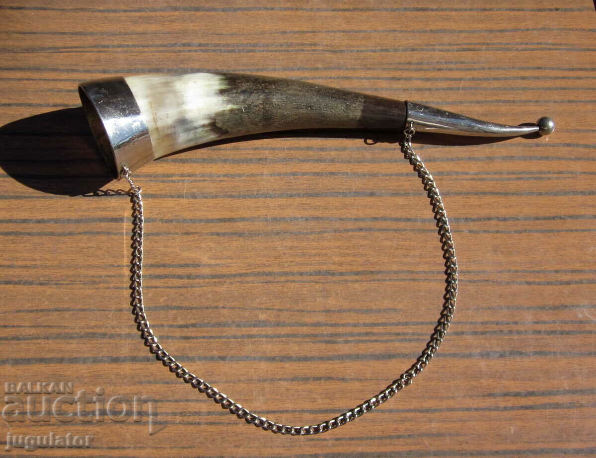 παλιό κυνηγετικό τρόπαιο κέρατο ποτήρι κρασιού με τιμή 40.00 BGN | € 20.45 παλιό κυνηγετικό τρόπαιο κέρατο ποτήρι κρασιού με τιμή 40.00 BGN | € 20.45