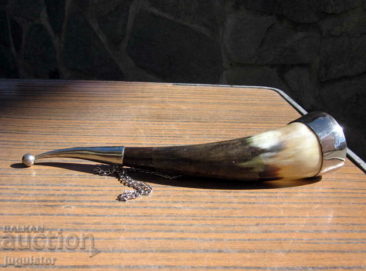 Δημοπρασία παλιό κυνηγετικό τρόπαιο κέρατο ποτήρι κρασιού Δημοπρασία παλιό κυνηγετικό τρόπαιο κέρατο ποτήρι κρασιού