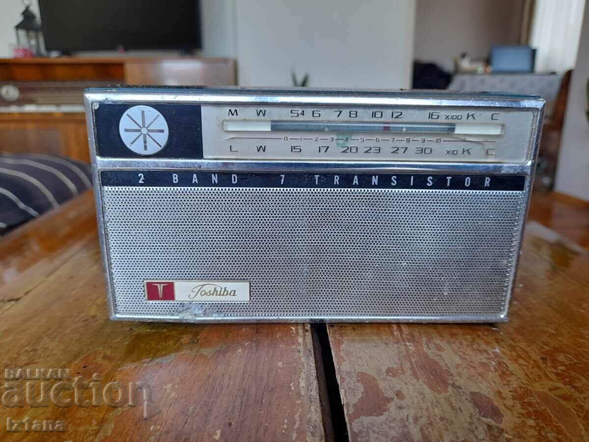 Old radio, Toshiba radio receiver with price 37.00 BGN | € 18.92 Old radio, Toshiba radio receiver with price 37.00 BGN | € 18.92
