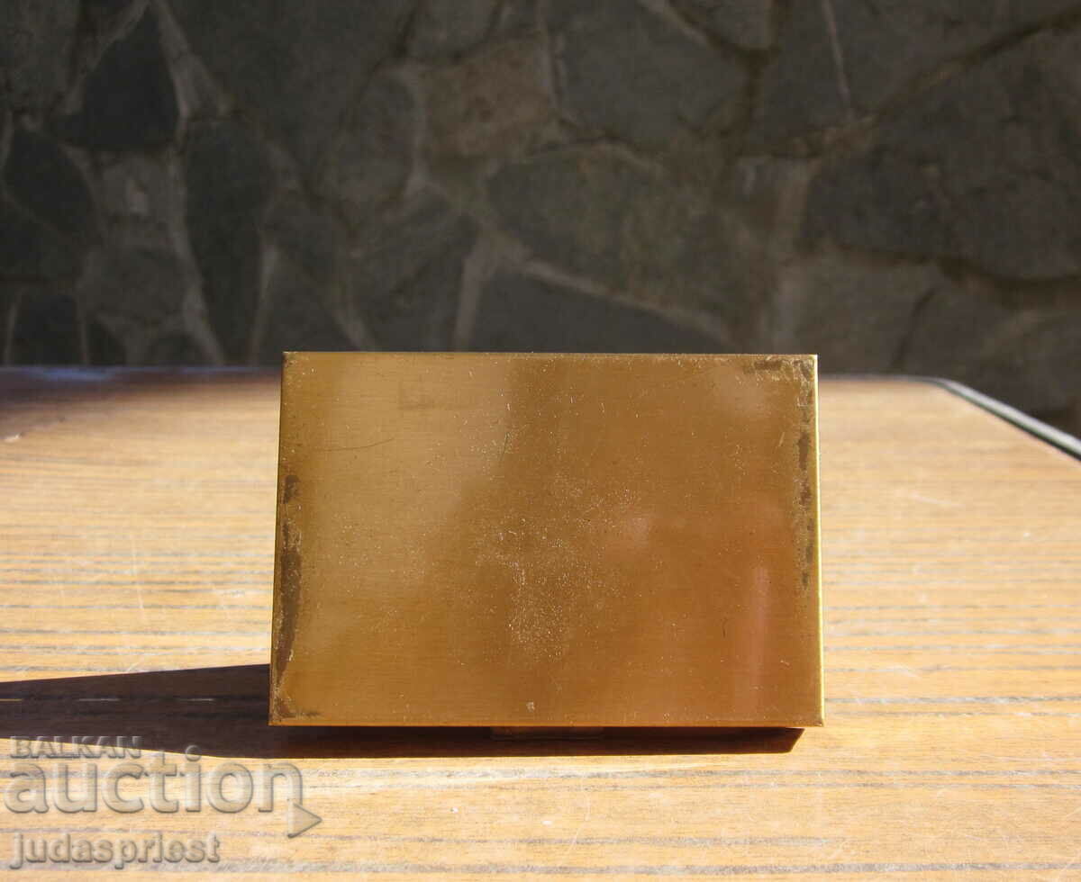 clover old Japanese gilt powder case with later music - 6 clover old Japanese gilt powder case with later music - 6