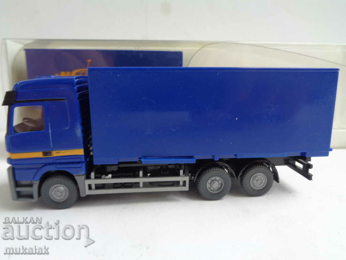 WIKING H0 1/87 MERCEDES ACTROS TRUCK MODEL TOY TROLLEY - 7 WIKING H0 1/87 MERCEDES ACTROS TRUCK MODEL TOY TROLLEY - 7