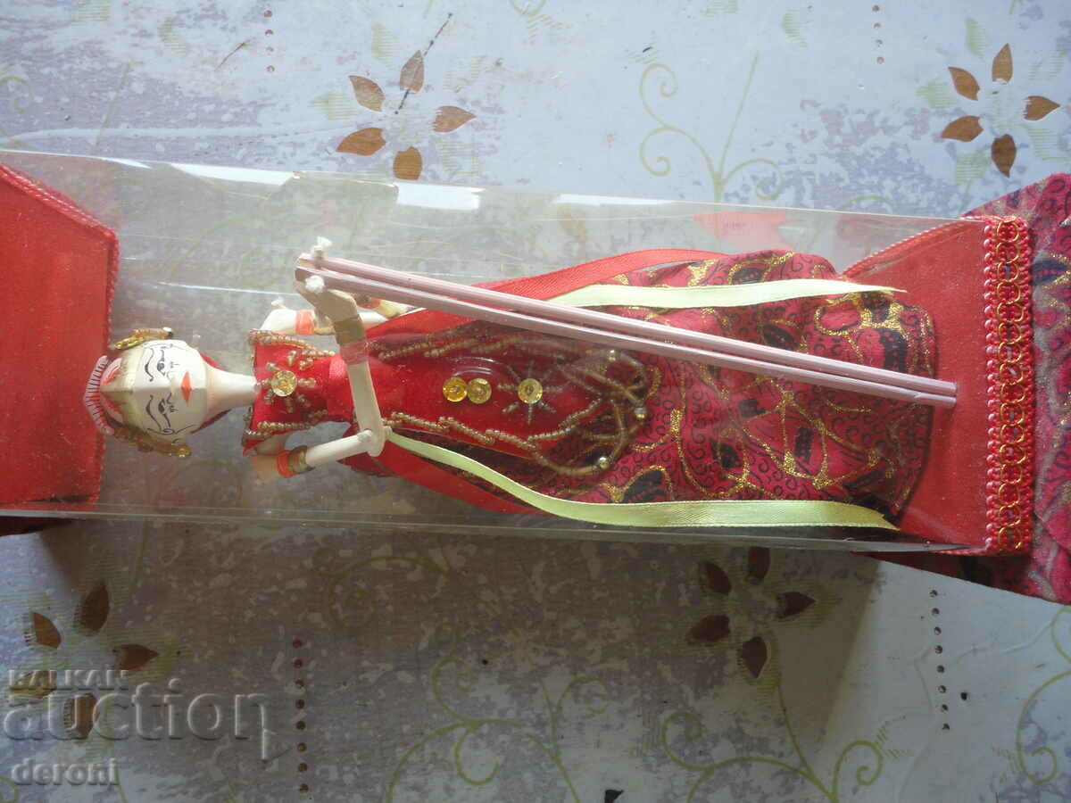 Auction Vintage wooden doll in a box Auction Vintage wooden doll in a box