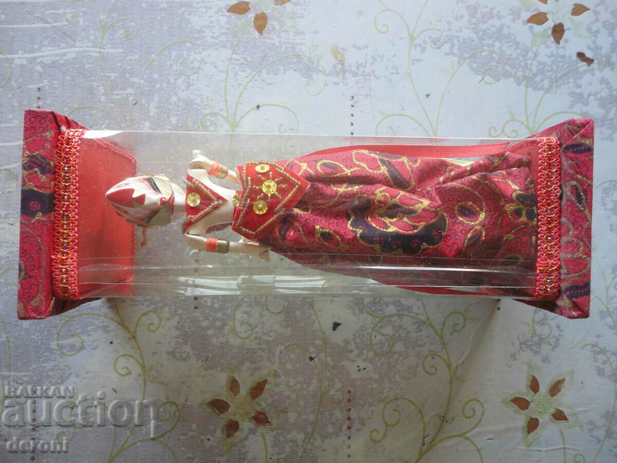 Vintage wooden doll in a box - 5 Vintage wooden doll in a box - 5