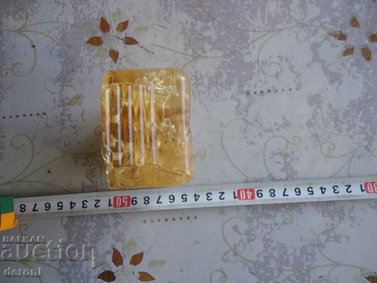 Amber resin with inclusions 1 with price 15.00 BGN | € 7.67 Amber resin with inclusions 1 with price 15.00 BGN | € 7.67