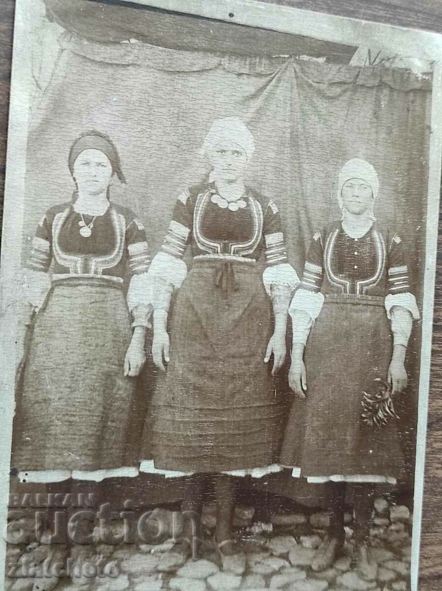 Παλιά φωτογραφία Βασίλειο της Βουλγαρίας - με τιμή 7.00 BGN | € 3.58 Παλιά φωτογραφία Βασίλειο της Βουλγαρίας - με τιμή 7.00 BGN | € 3.58