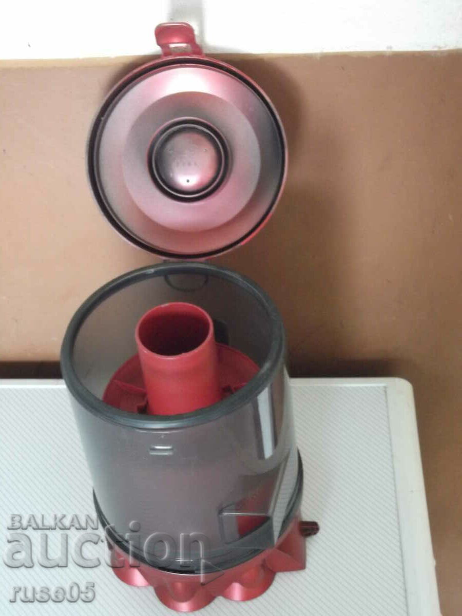 Delivery of Vacuum cleaner container "FINLUX - FCH-2706" Delivery of Vacuum cleaner container "FINLUX - FCH-2706"