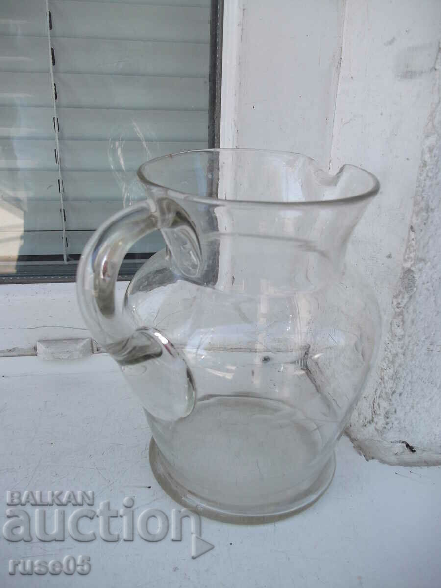 Delivery of Jug 1 liter glass from Soca Delivery of Jug 1 liter glass from Soca