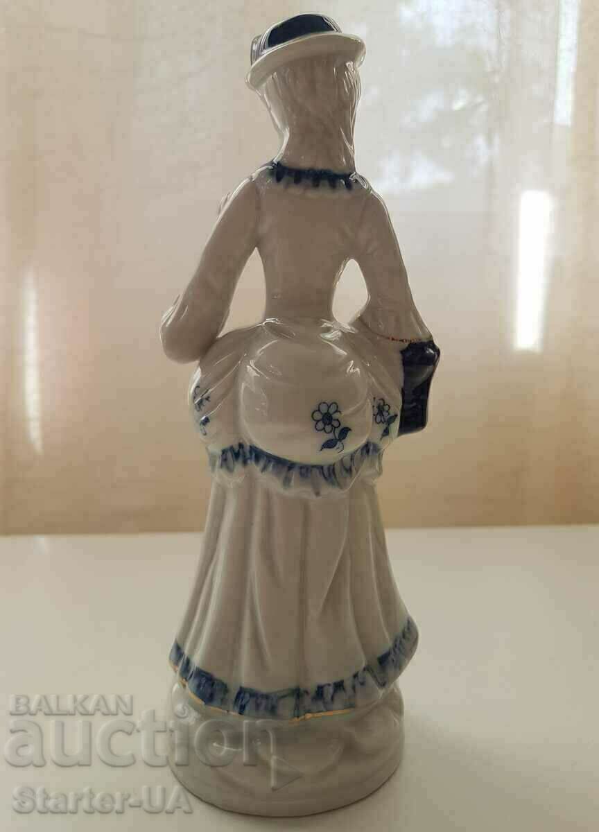 Δημοπρασία Κυρία από πορσελάνη. Χωρίς σήμανση. Δημοπρασία Κυρία από πορσελάνη. Χωρίς σήμανση.