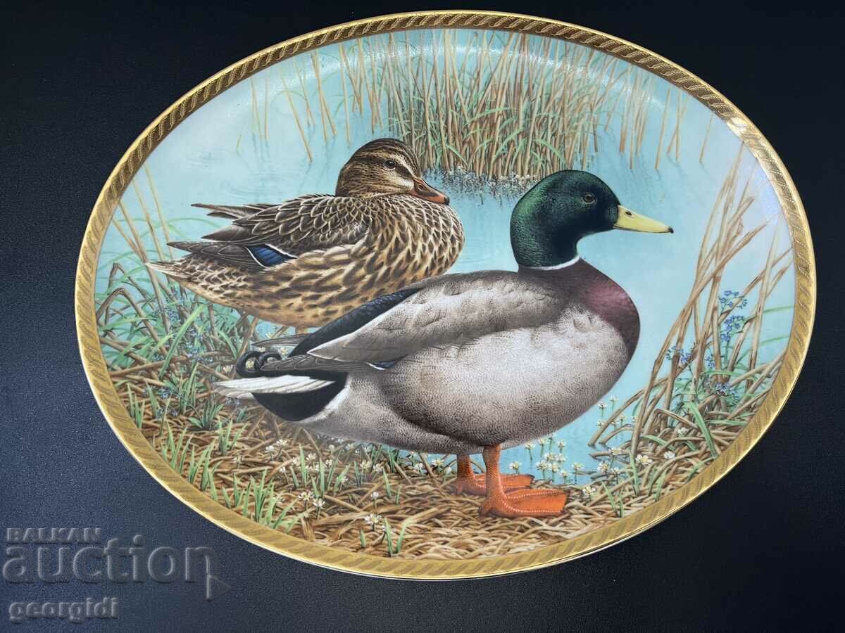Porcelain plate - The wild ducks of Europe. #5502