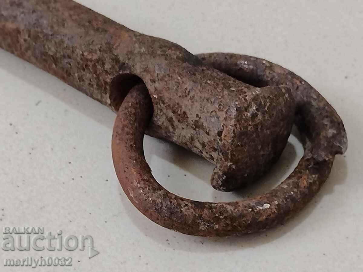 Auction Old horseshoe, huge nail, wrought iron Auction Old horseshoe, huge nail, wrought iron