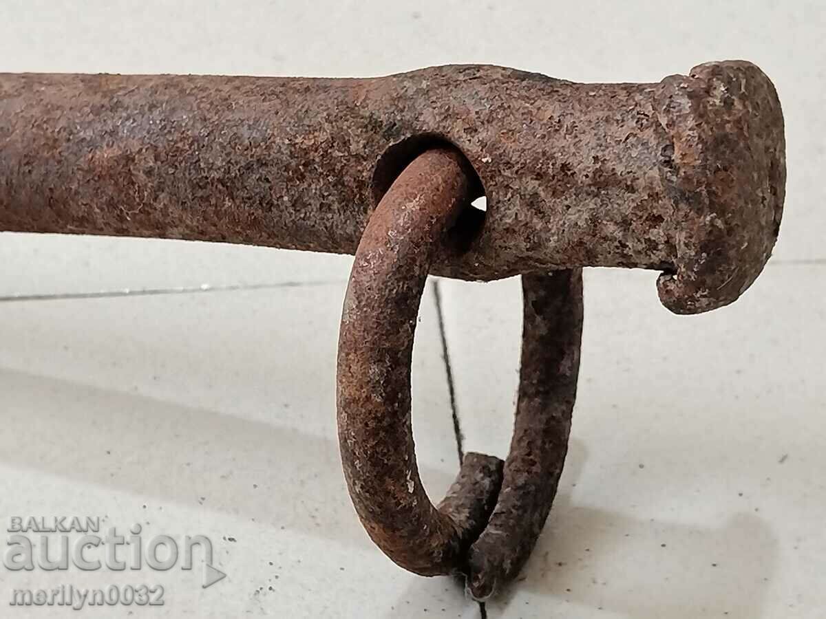 Delivery of Old horseshoe, huge nail, wrought iron Delivery of Old horseshoe, huge nail, wrought iron