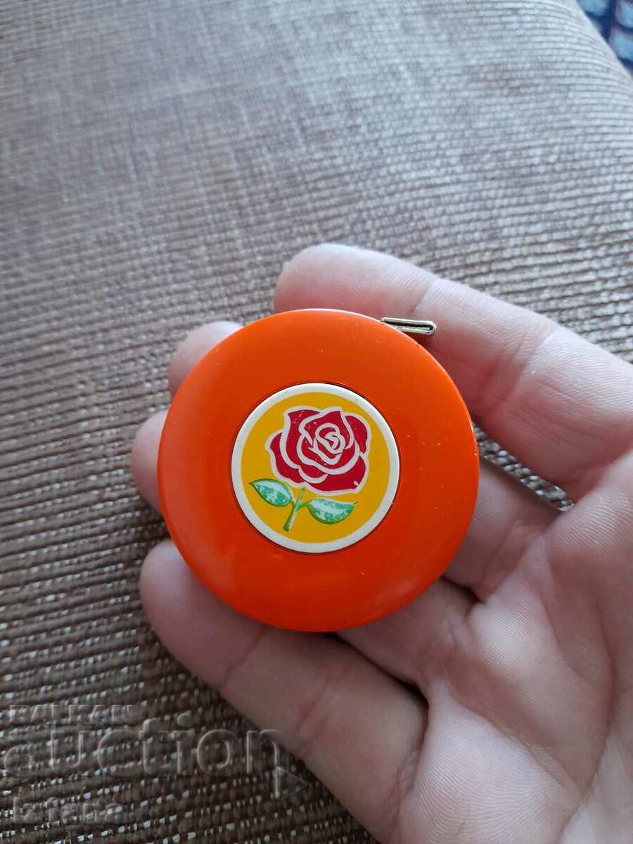 Old sewing tape measure with price 27.00 BGN | € 13.80 Old sewing tape measure with price 27.00 BGN | € 13.80