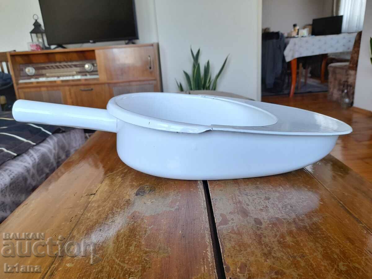 Old enamelled base, Pot with price 60.00 BGN | € 30.68 Old enamelled base, Pot with price 60.00 BGN | € 30.68