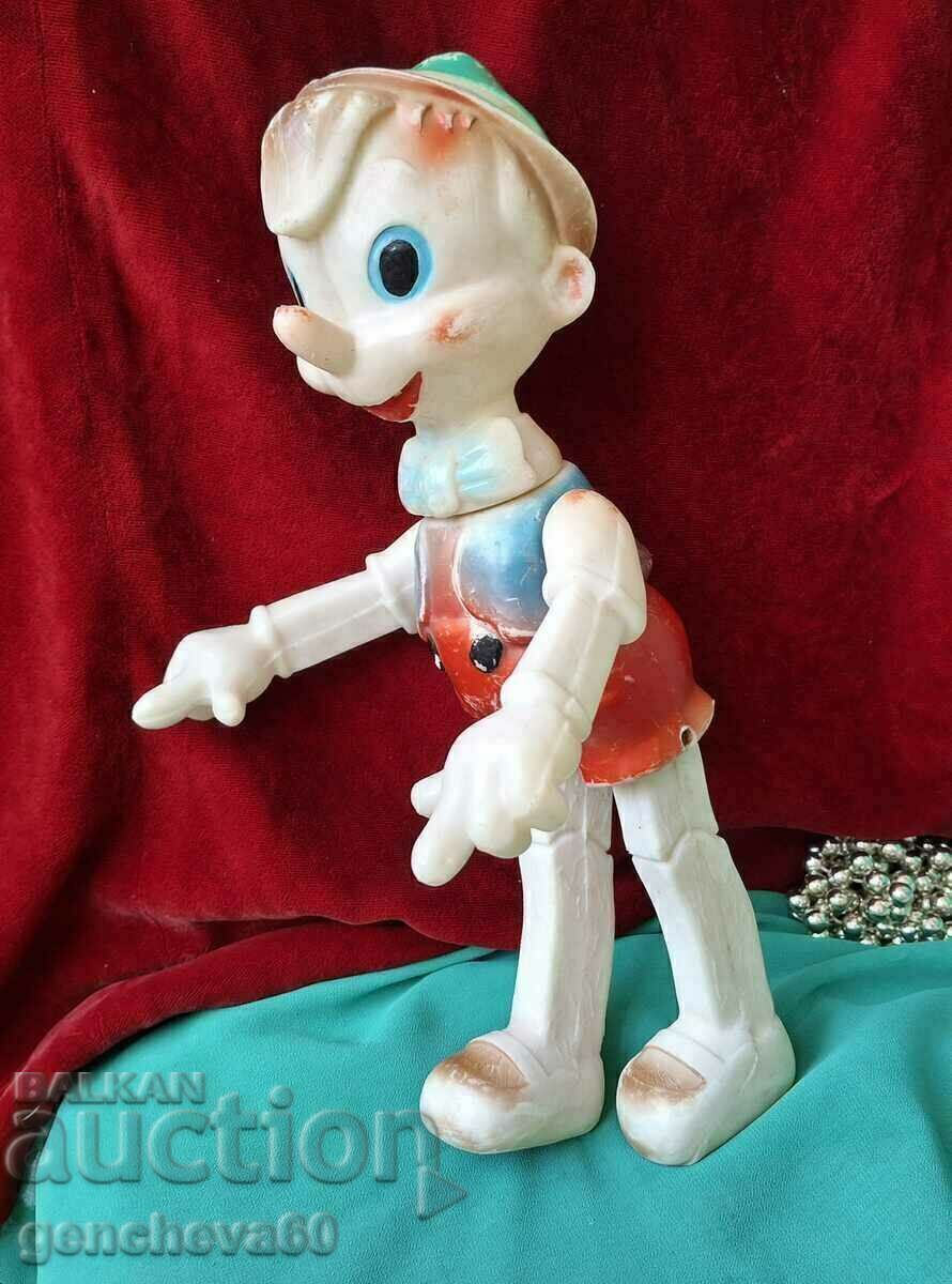 Păpușă Pinocchio rusă de epocă cu preț € 15.00 | 29.34 BGN