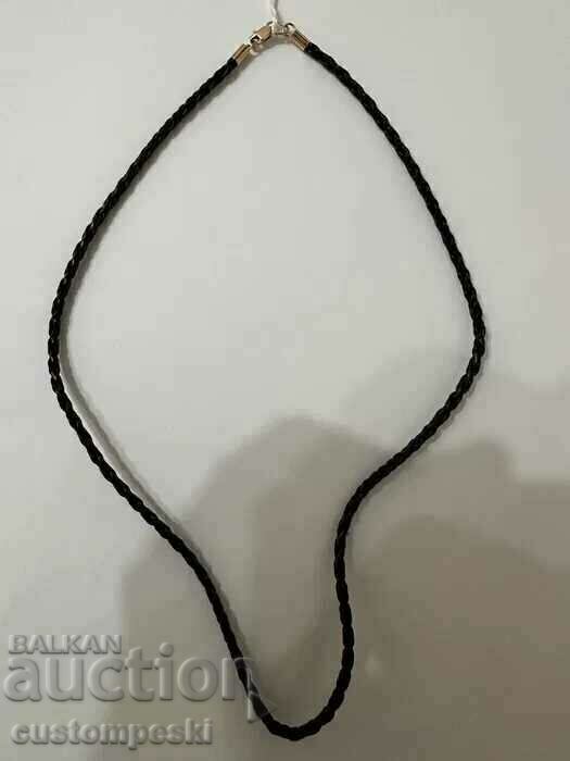 Leather necklace with gold clasp, sample 585