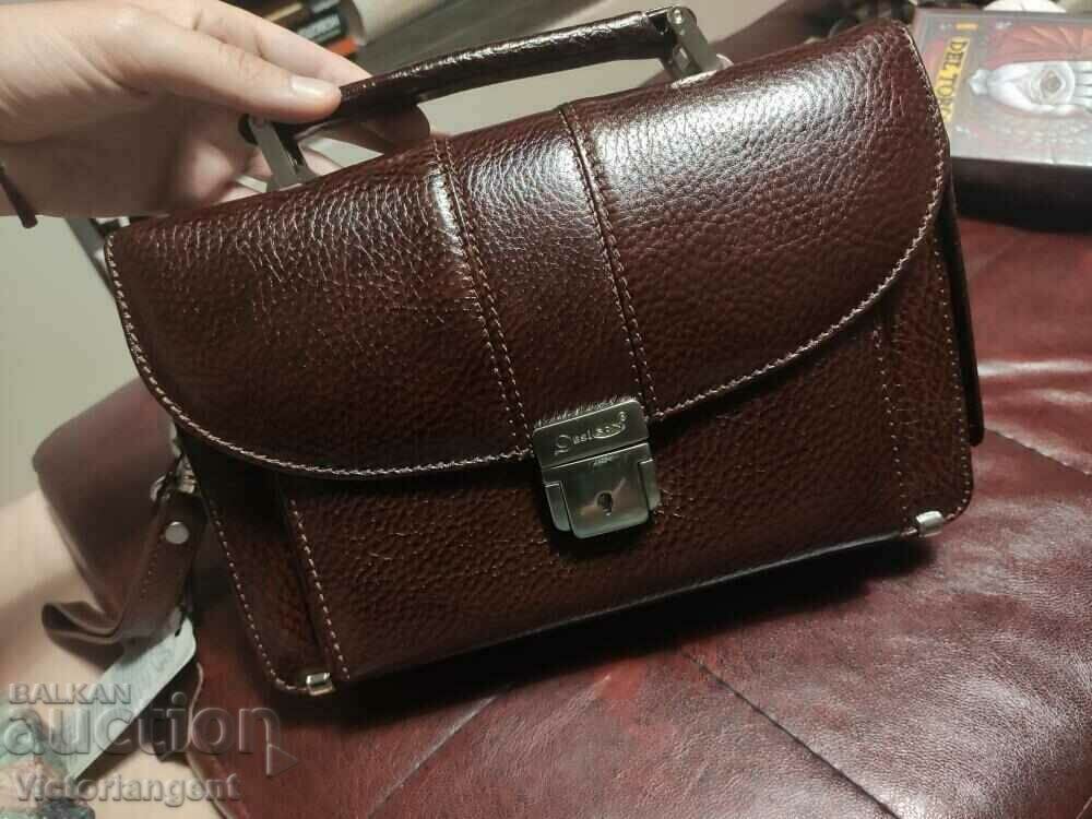 Desisan genuine leather bag - BGN 100. Unused, new