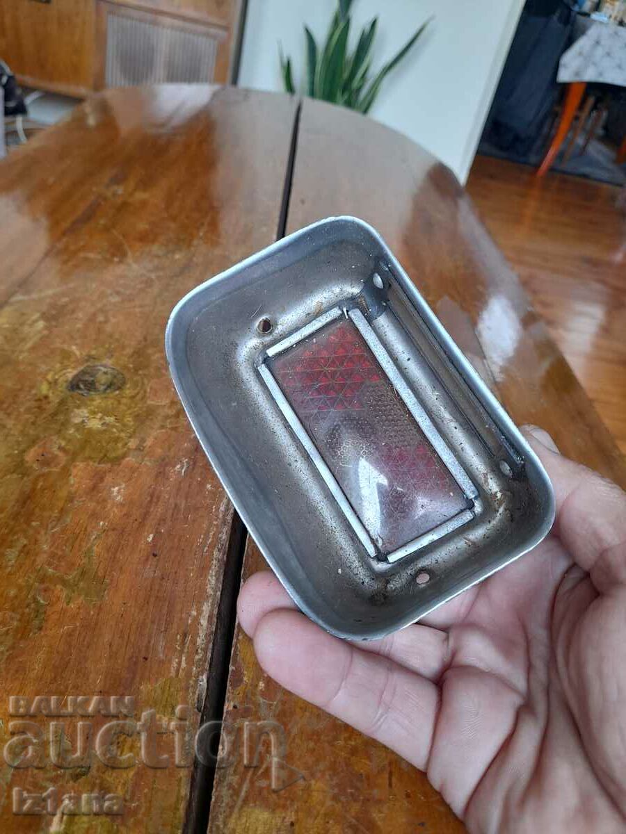 Delivery of Old rear light, reflector Delivery of Old rear light, reflector