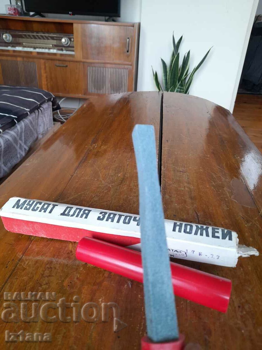 Old knife sharpener, knives - 6 Old knife sharpener, knives - 6