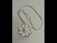 SILVER NECKLACE WITH FILIGREE MEDALLION