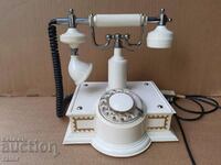 Παλιό όμορφο ρετρό τηλέφωνο - ΕΣΣΔ. ΣΠΑΝΙΟΣ