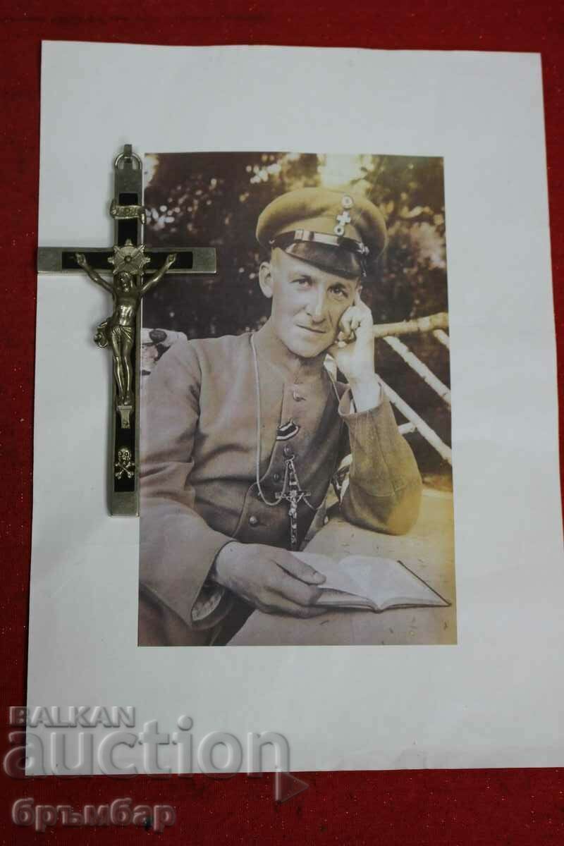 Нагръден католически кръст носен от немските офицери .