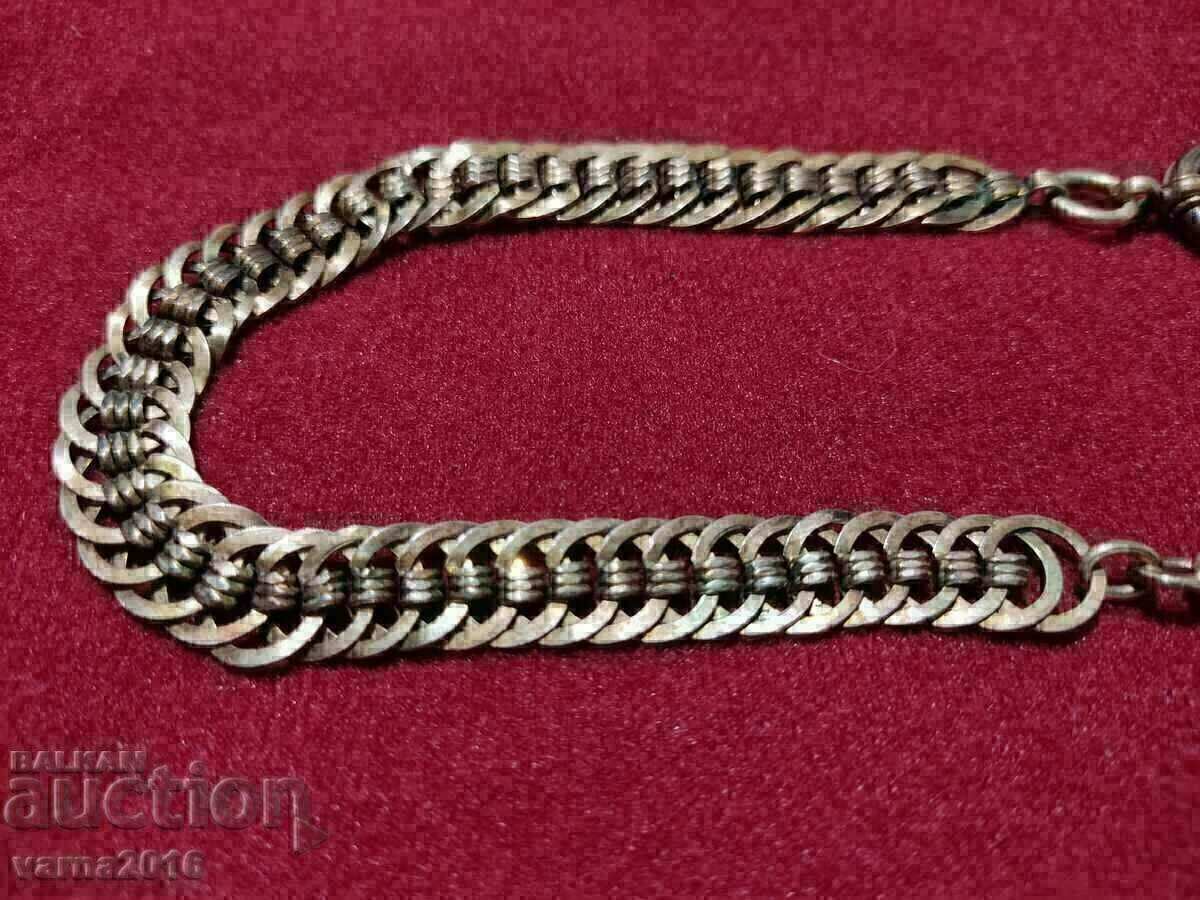 СТАР ПОЗЛАТЕН КЮСТЕК ЗА ДЖОБЕН ЧАСОВНИК с цена € 52.00 | 101.70 лв.