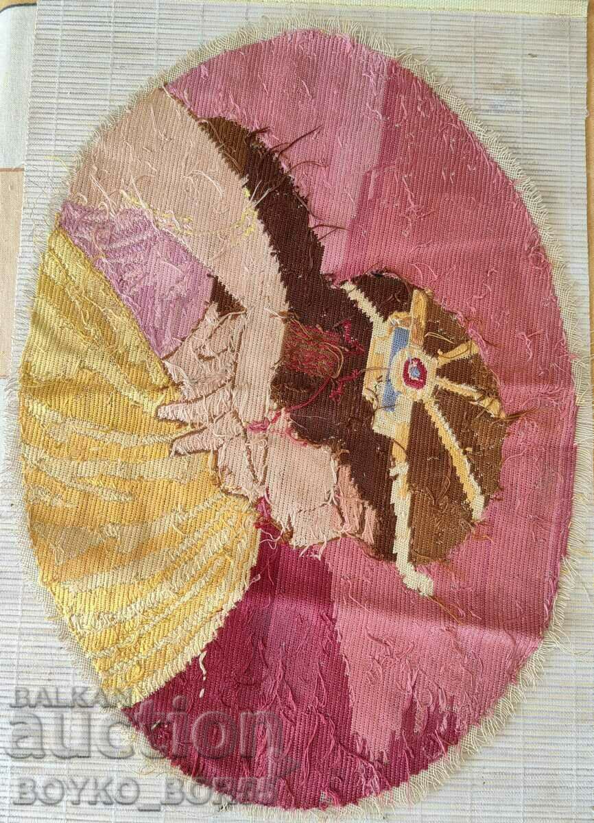 Tapiserie regală antică unică din anii 1920 cu preț 130.00 BGN | € 66.47 Tapiserie regală antică unică din anii 1920 cu preț 130.00 BGN | € 66.47