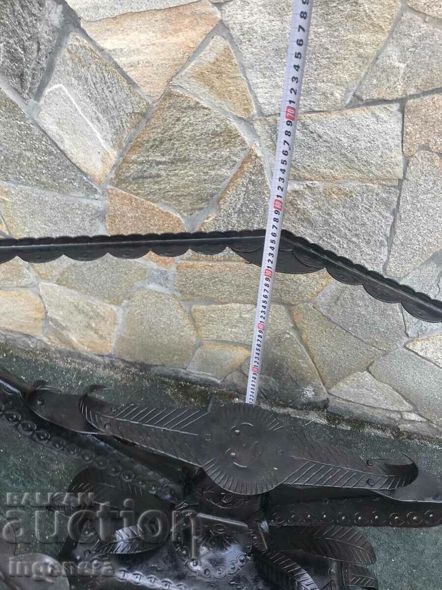 TABLE WROUGHT IRON ORNAMENTS CRAFTSMANSHIP! - 5 TABLE WROUGHT IRON ORNAMENTS CRAFTSMANSHIP! - 5