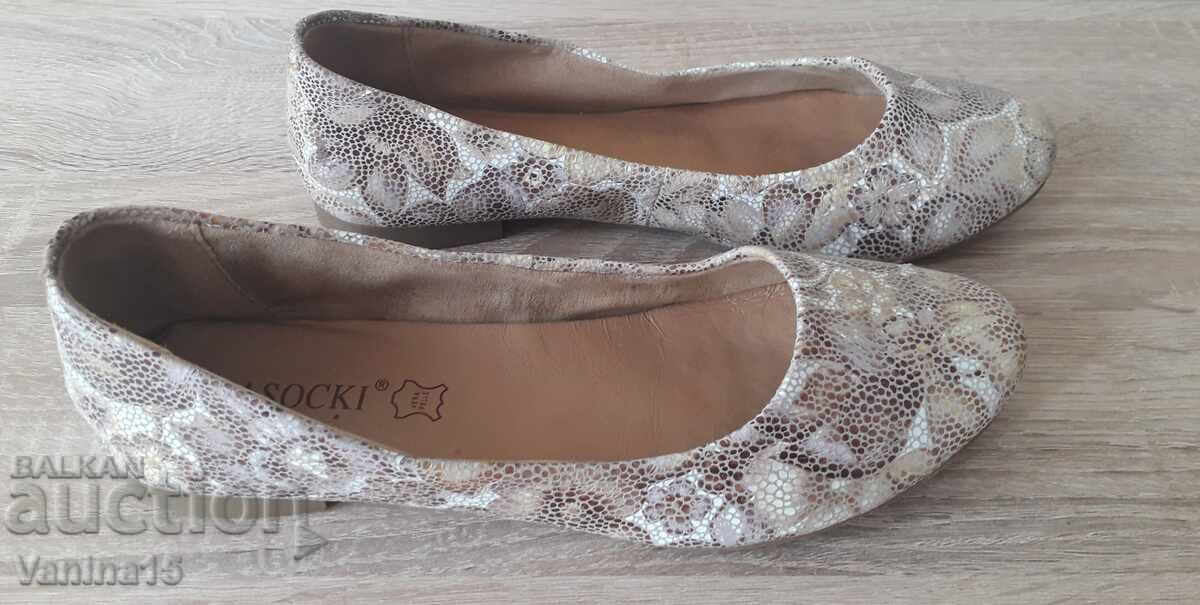 Auction  Lasocki genuine leather shoes, 37