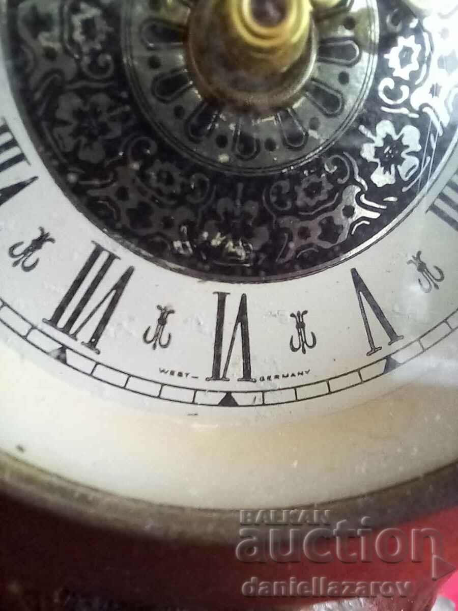 Delivery of Old Mantel Table BAROQUE Clock Mercedes Delivery of Old Mantel Table BAROQUE Clock Mercedes