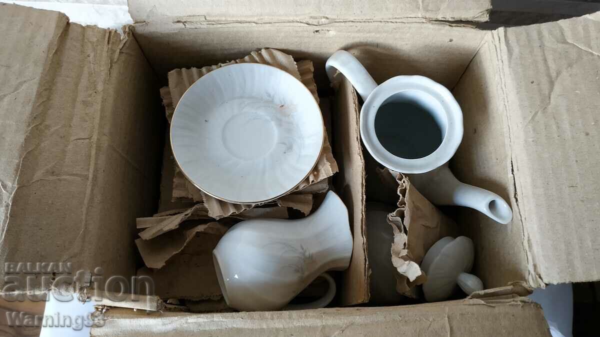 Beautiful porcelain coffee service - 17 pieces - Kitka Factory - #7 - 6