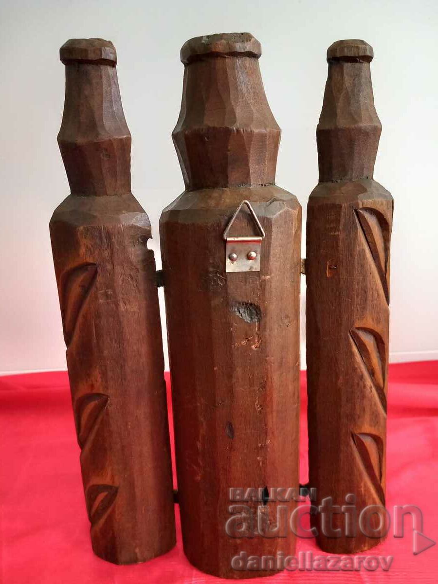 Delivery of Rare Old Wooden TRIPTYCH Wood Carving Delivery of Rare Old Wooden TRIPTYCH Wood Carving