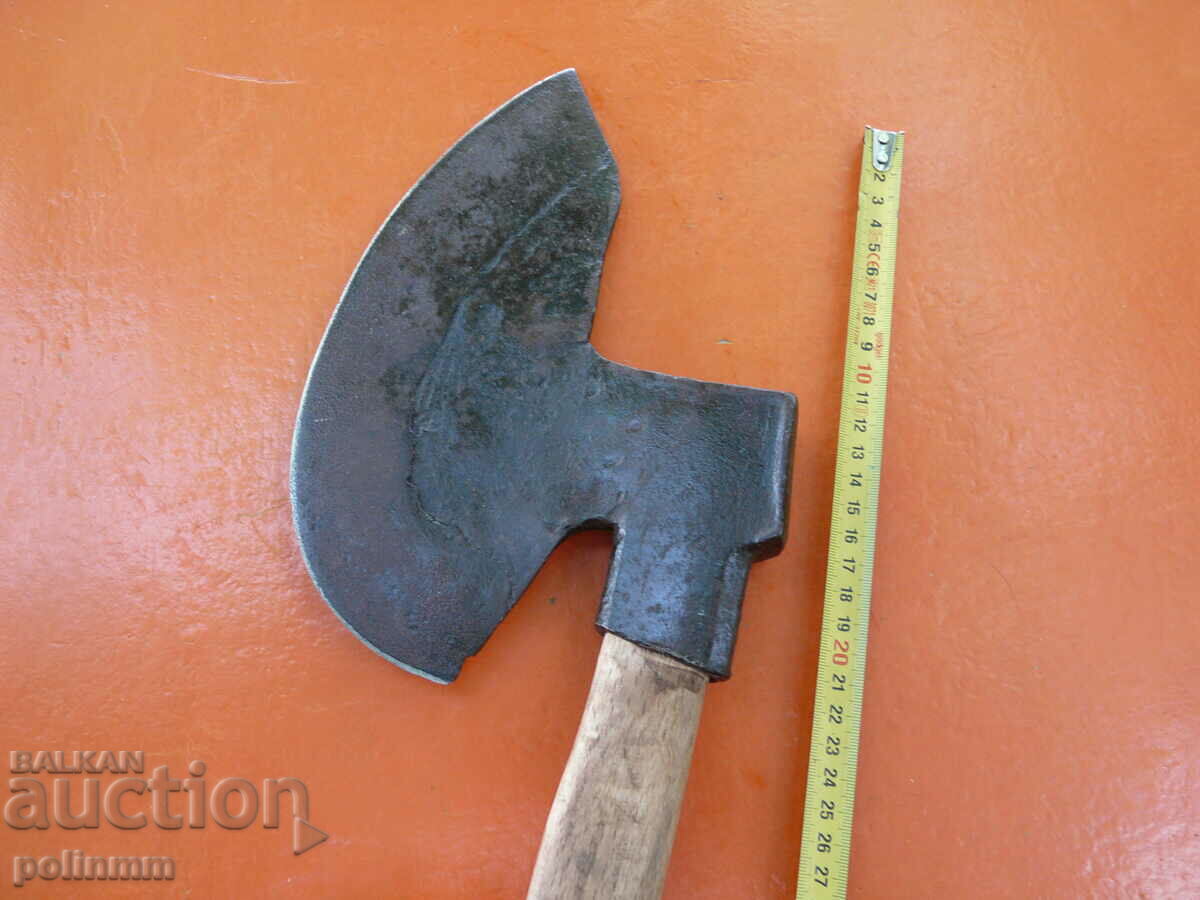 Old Austrian Pruning Ax - 498 with price 180.00 BGN | € 92.03 Old Austrian Pruning Ax - 498 with price 180.00 BGN | € 92.03