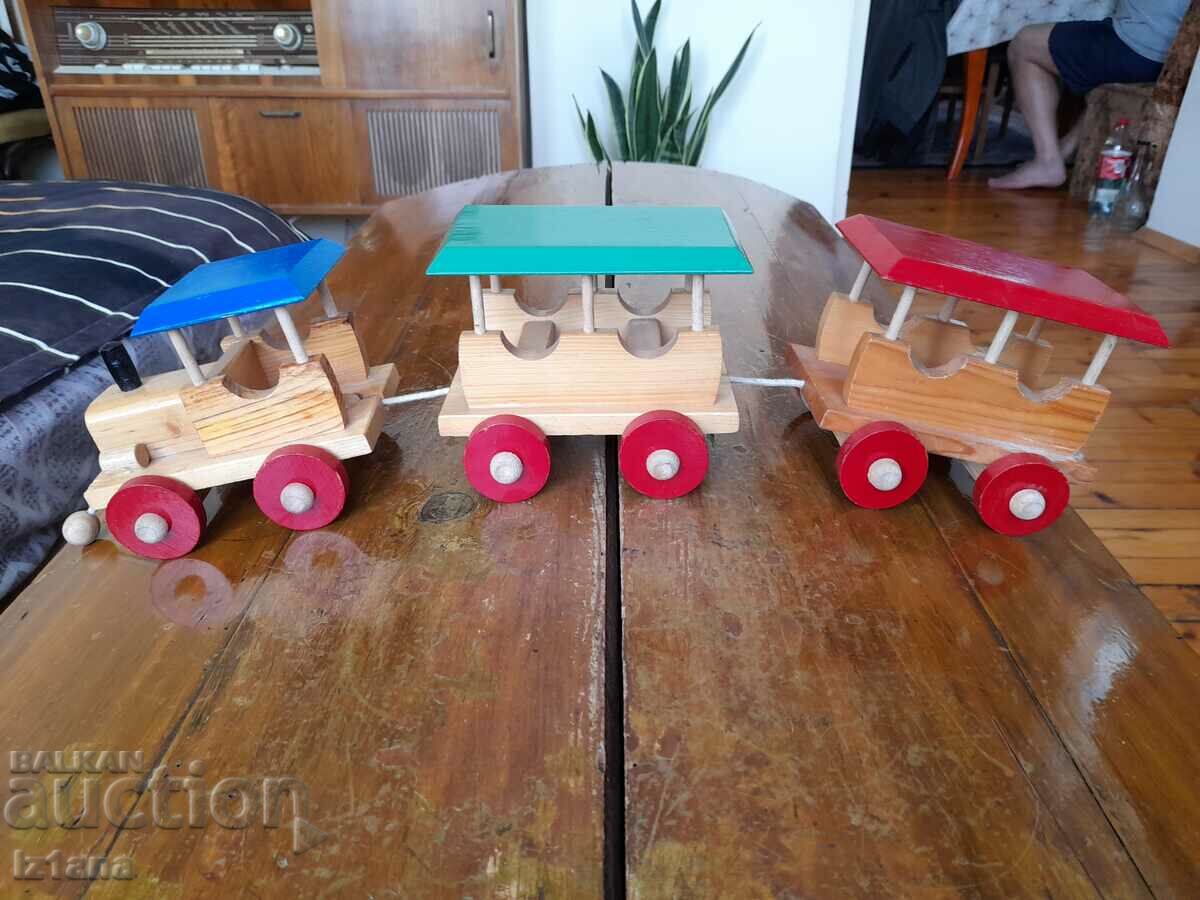 Delivery of Old wooden train Delivery of Old wooden train