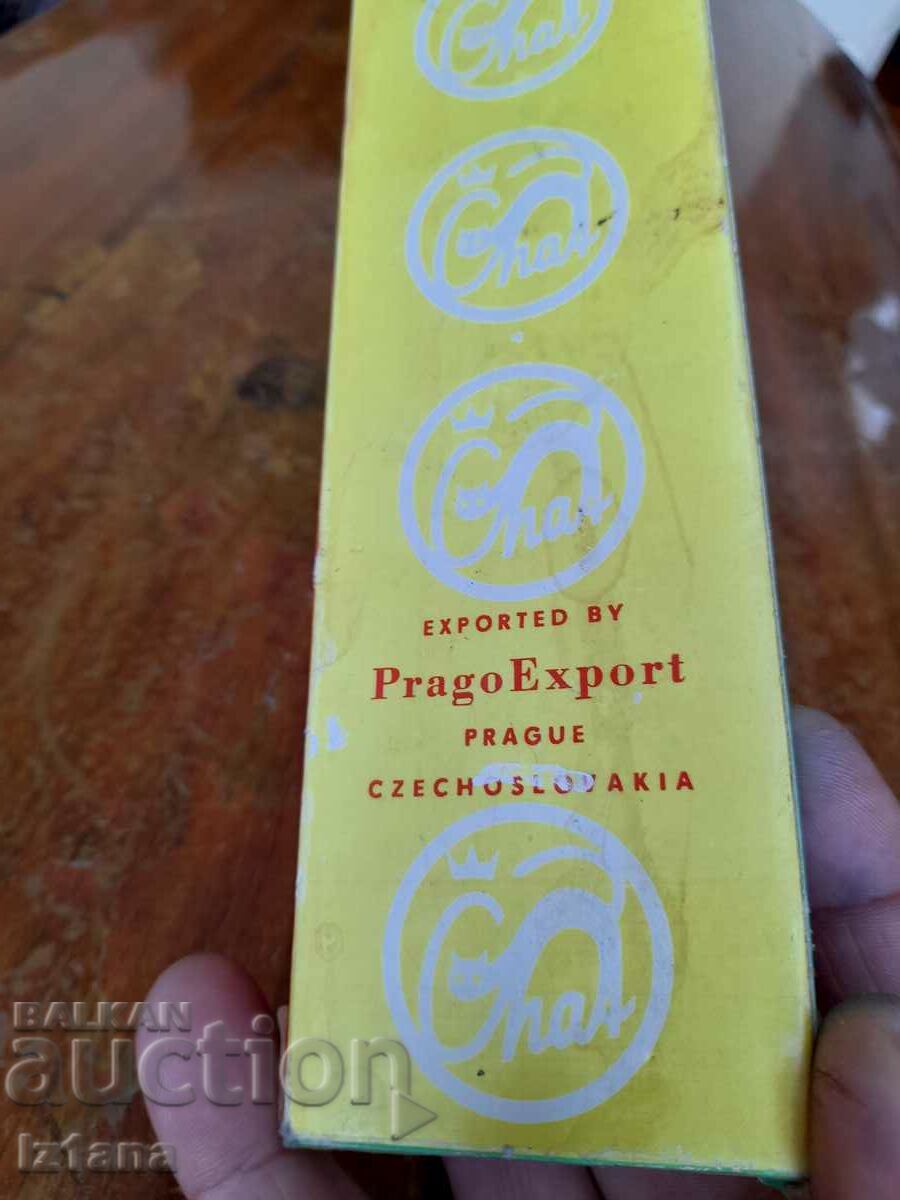 Old brush, paint brushes with price 55.00 BGN | € 28.12 Old brush, paint brushes with price 55.00 BGN | € 28.12