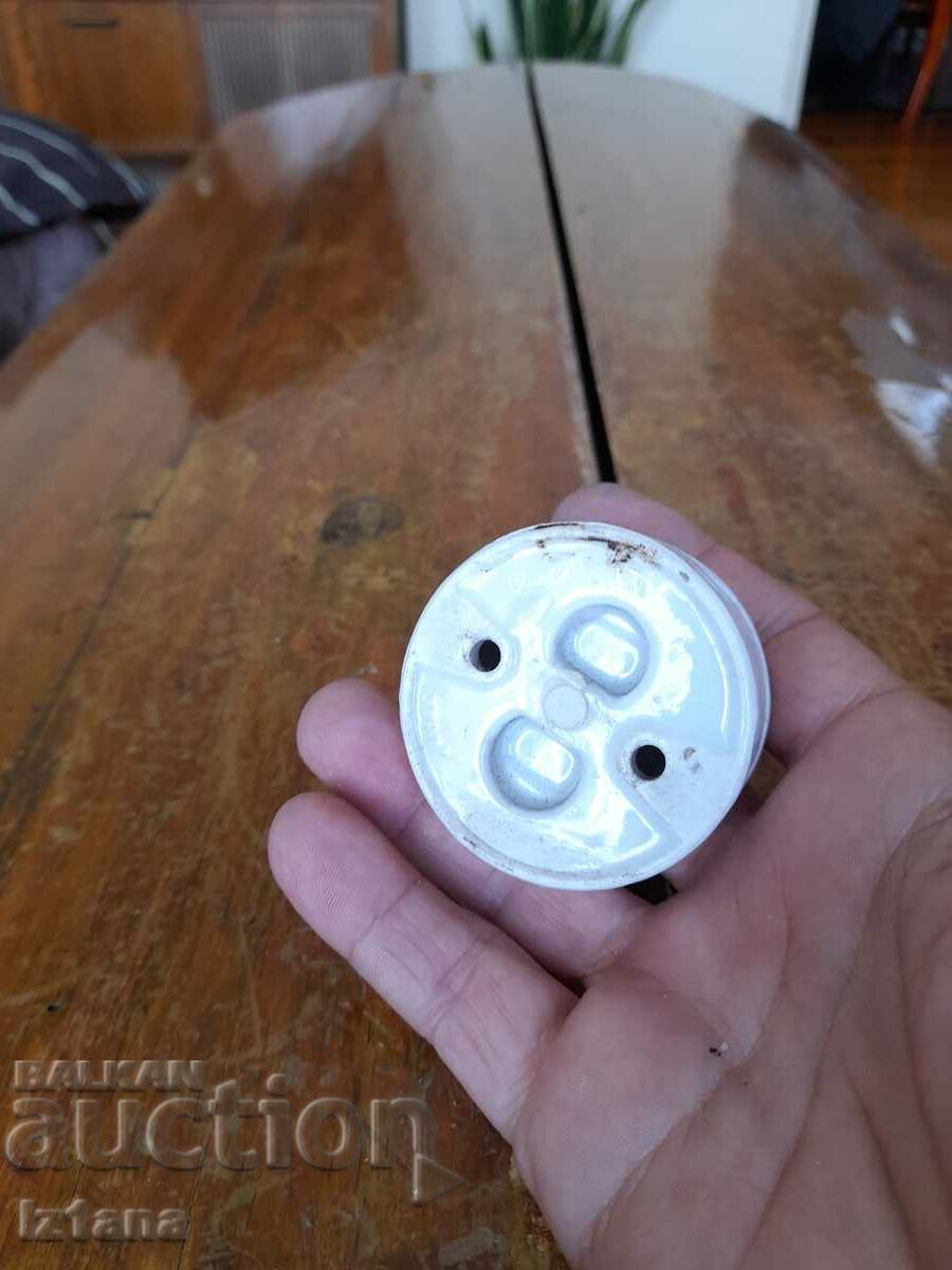 Auction Old porcelain junction box Auction Old porcelain junction box