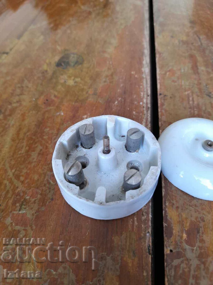 Delivery of Old porcelain junction box Delivery of Old porcelain junction box