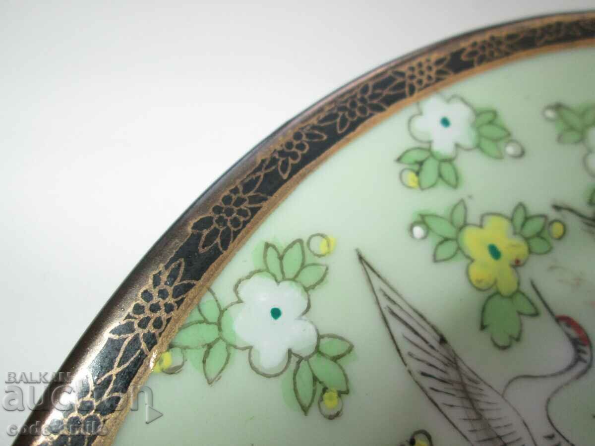 Old Japanese painted porcelain plate porcelain signed - 6 Old Japanese painted porcelain plate porcelain signed - 6